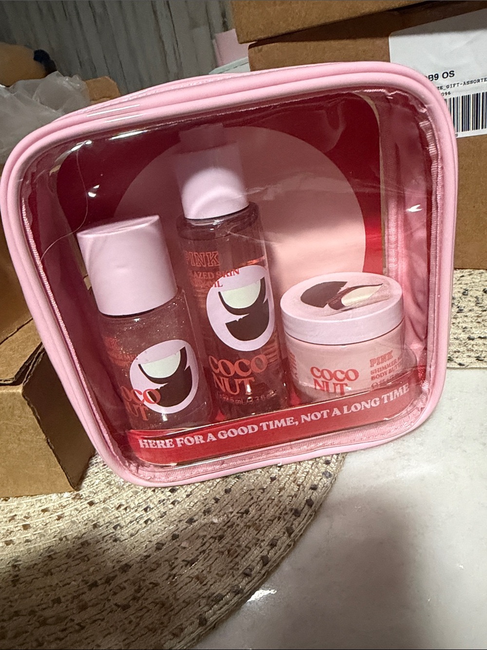 Coconut mini body care travel set - Picture 2 of 4